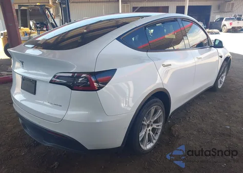 2021 Tesla Model Y Long Range Dual Motor All-Wheel Drive from USA, damaged, VIN 5YJYGDEE2MF161838